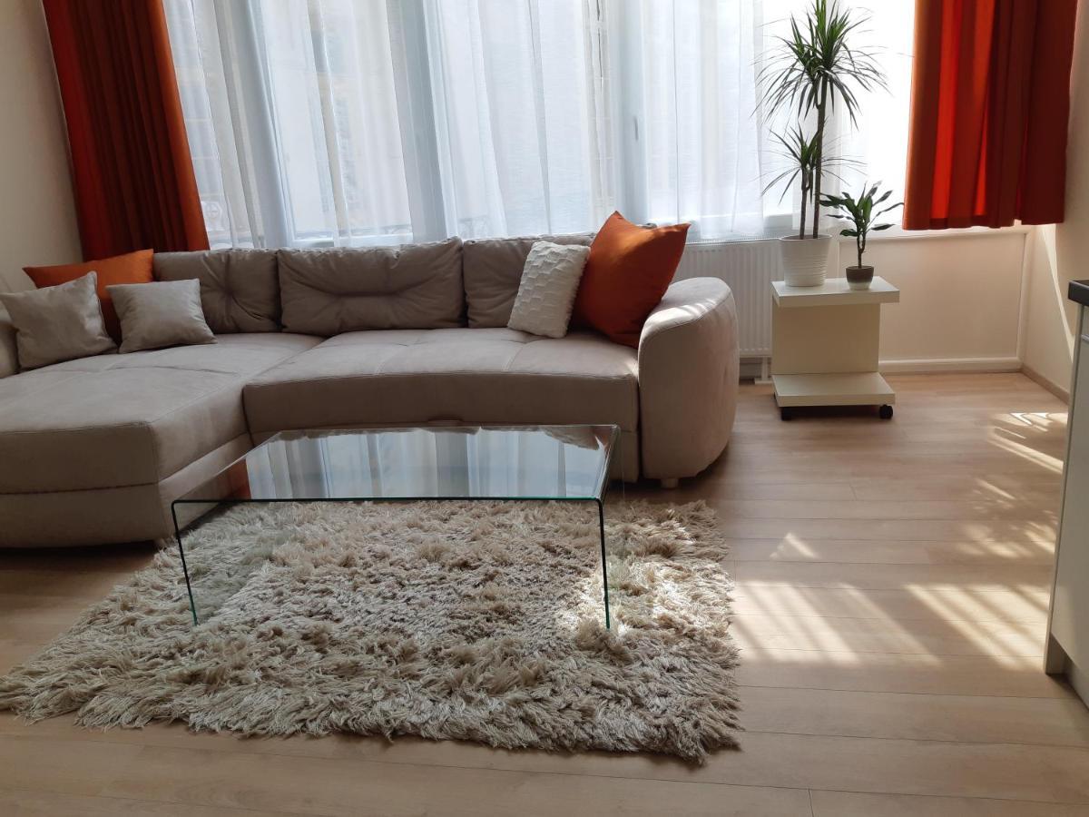Modern, Quiet & Cozy Apartment In The Middle Of Downtown Near Danube At Fashion Street 부다페스트 외부 사진